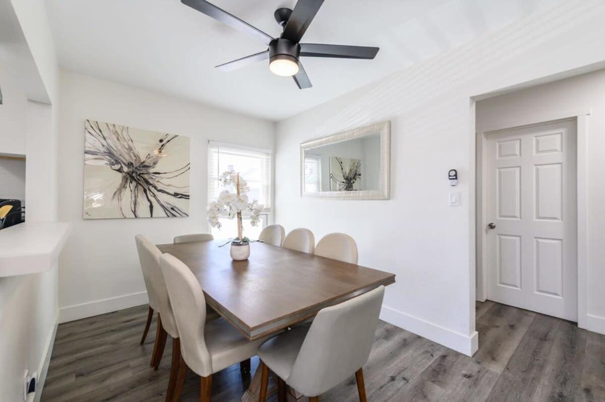 אנהיים Spacious Disneyland 5 Bedroom 4 Bath House With Game Room מראה חיצוני תמונה