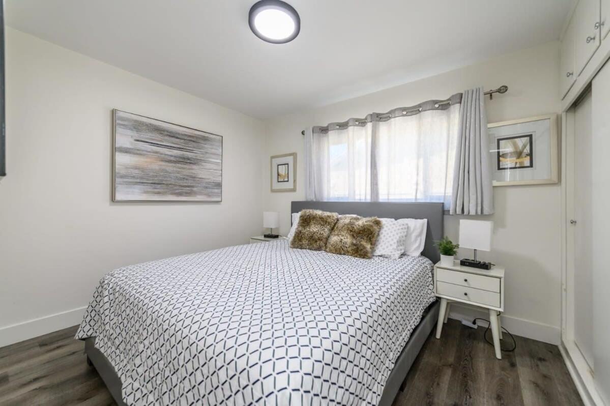 אנהיים Spacious Disneyland 5 Bedroom 4 Bath House With Game Room מראה חיצוני תמונה
