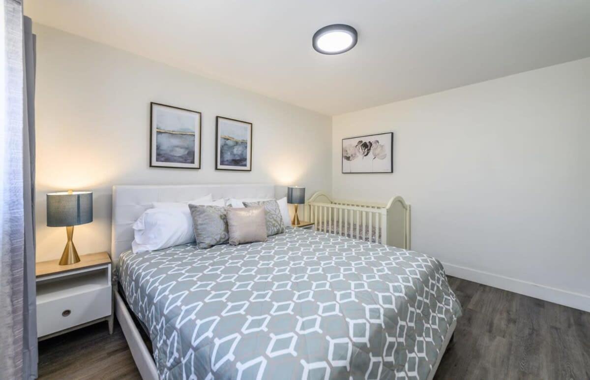 אנהיים Spacious Disneyland 5 Bedroom 4 Bath House With Game Room מראה חיצוני תמונה